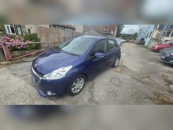 Used Peugeot 208 2013 for sale - 78956018: Photo