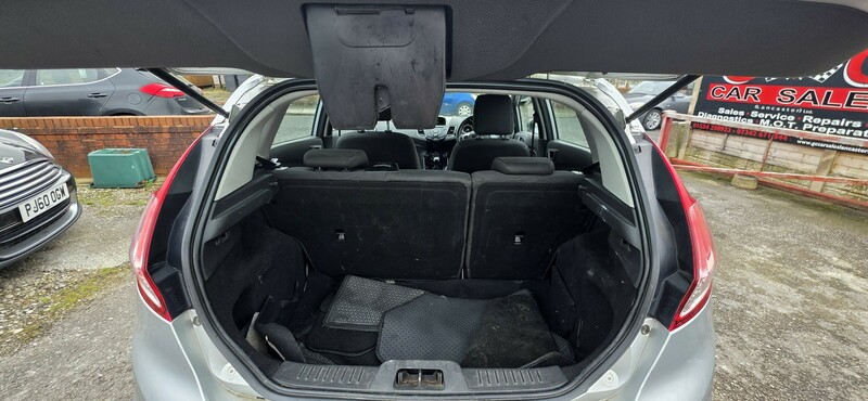 Used Ford Fiesta 2015 for sale - 77668111: Photo 12