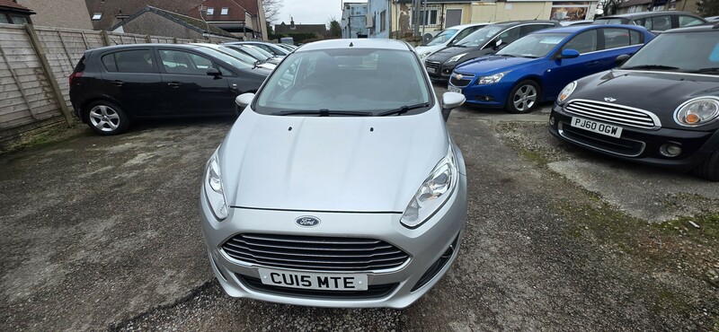 Used Ford Fiesta 2015 for sale - 77668111: Photo 2