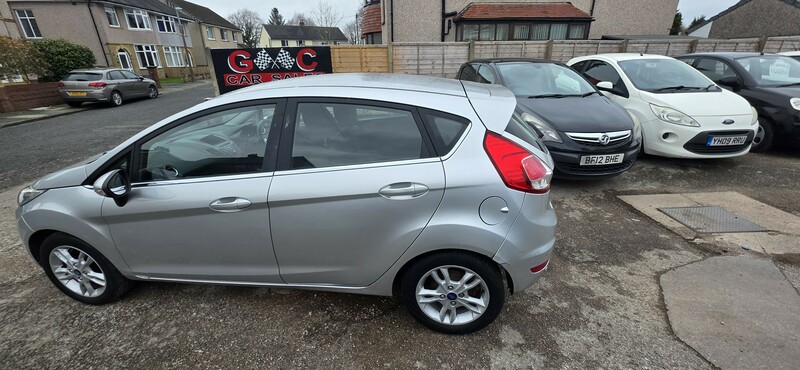 Used Ford Fiesta 2015 for sale - 77668111: Photo 4