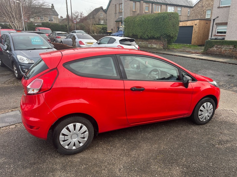 Used Ford Fiesta 2014 for sale - 76559691: Photo 4