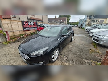 2016 - ZETEC £20 A YEAR ROAD TAX 5-Door
