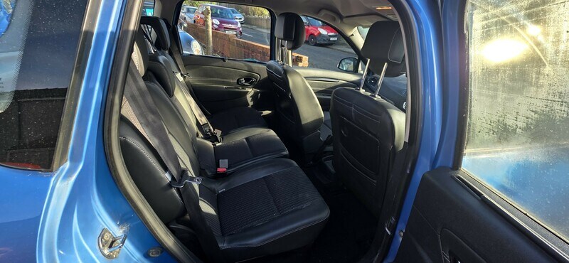 Used Renault Scenic 2013 for sale - 77384949: Photo 9