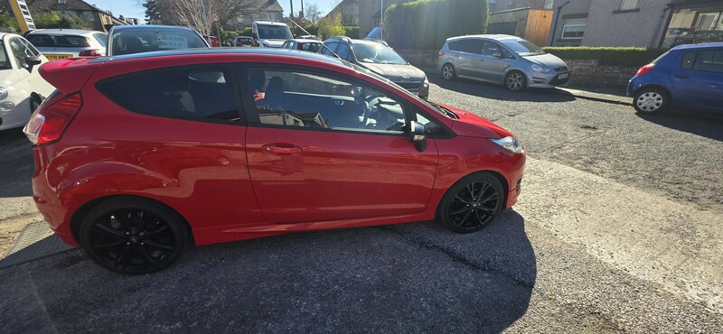 Used Ford Fiesta 2016 for sale - 78154693: Photo 4