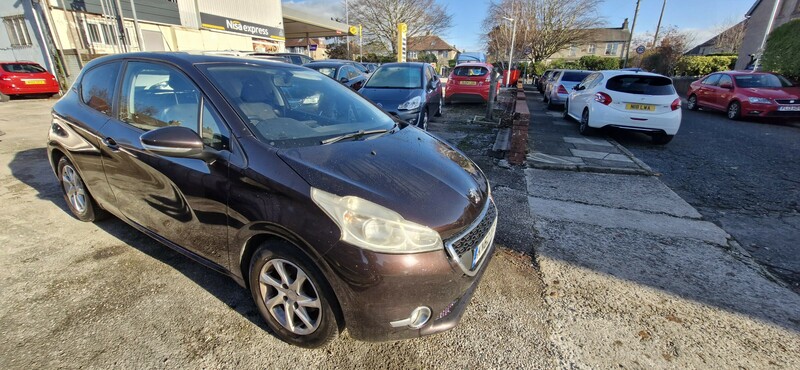 Used Peugeot 208 2012 for sale - 76591298: Photo 3