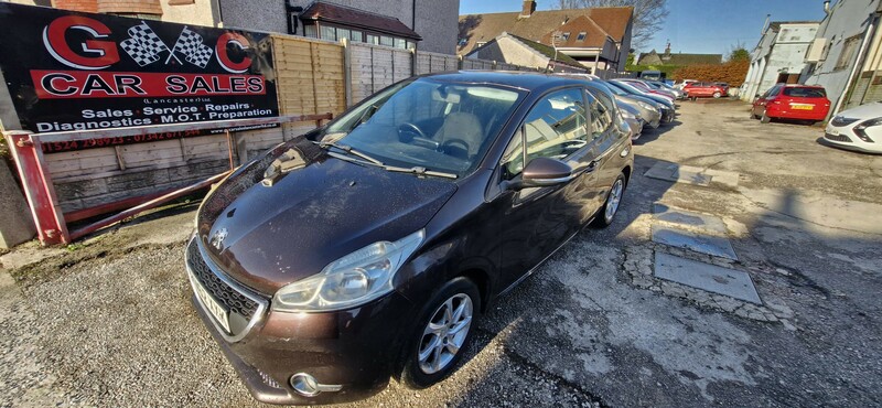 Used Peugeot 208 2012 for sale - 76591298: Photo 6