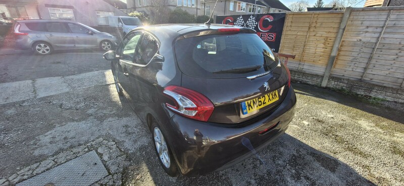 Used Peugeot 208 2012 for sale - 76591298: Photo 7