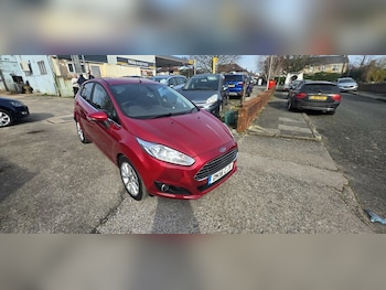 Used Ford Fiesta 2016 for sale - 77937522: Photo