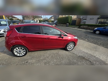 Used Ford Fiesta 2016 for sale - 77937522: Photo