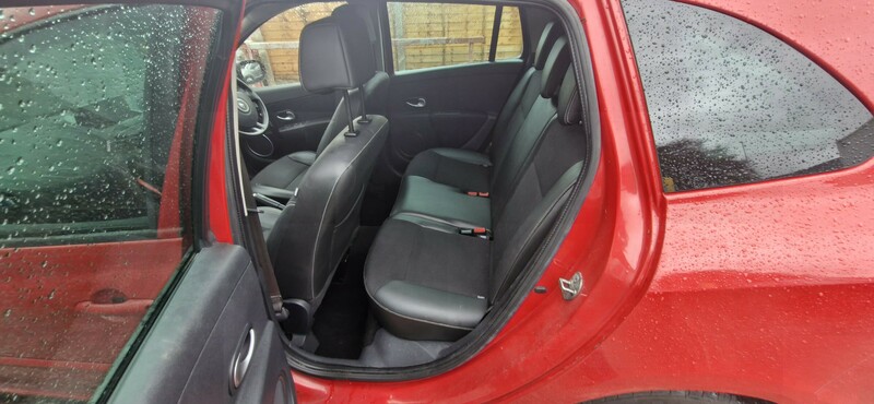 Used Renault Clio 2012 for sale - 76334155: Photo 11