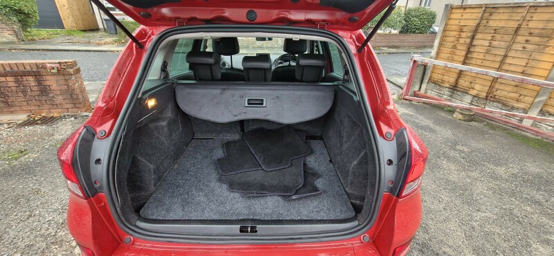 Used Renault Clio 2012 for sale - 76334155: Photo 14