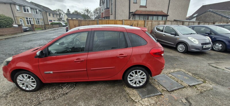 Used Renault Clio 2012 for sale - 76334155: Photo 4