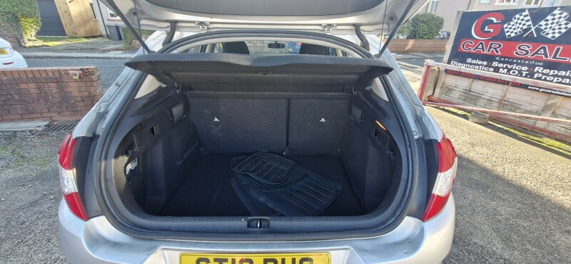 Used Citroen C4 2012 for sale - 76699105: Photo 11
