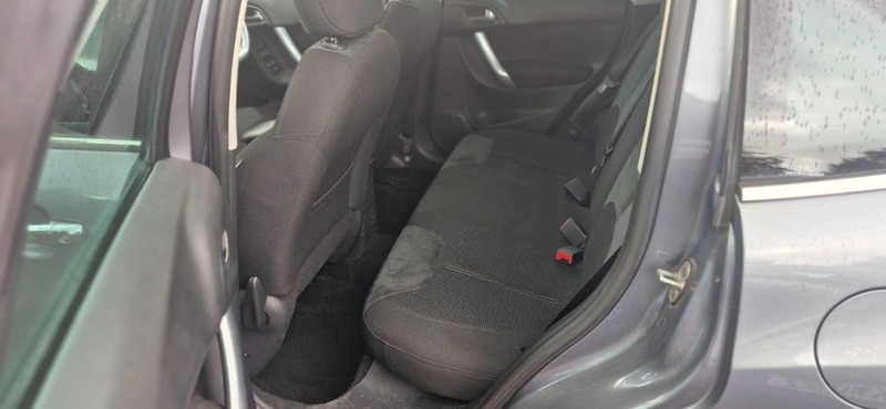 Used Citroen C3 2010 for sale - 76334134: Photo 10