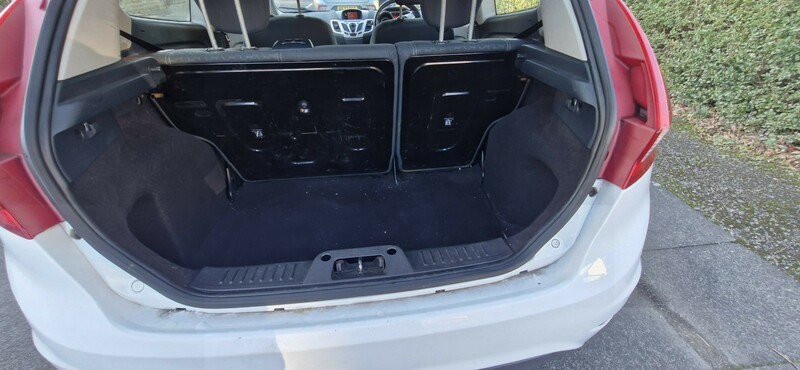 Used Ford Fiesta 2011 for sale - 76618336: Photo 10