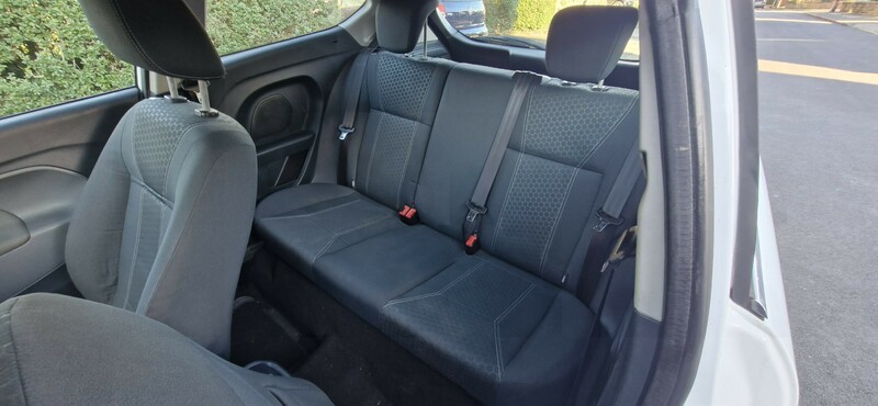 Used Ford Fiesta 2011 for sale - 76618336: Photo 8