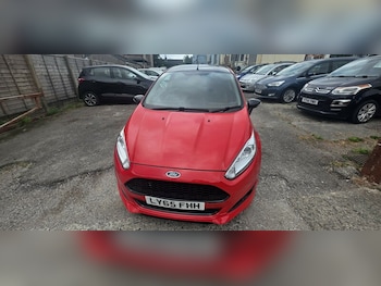 Used Ford Fiesta 2016 for sale - 79289589: Photo