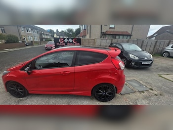 Used Ford Fiesta 2016 for sale - 79289589: Photo