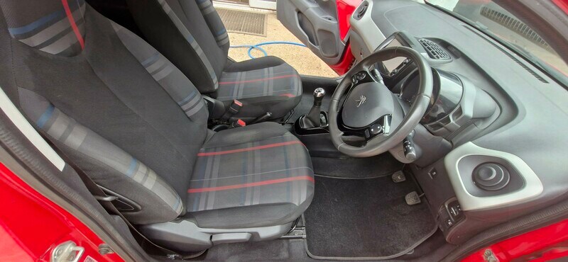 Used Peugeot 108 2014 for sale - 76029904: Photo 8