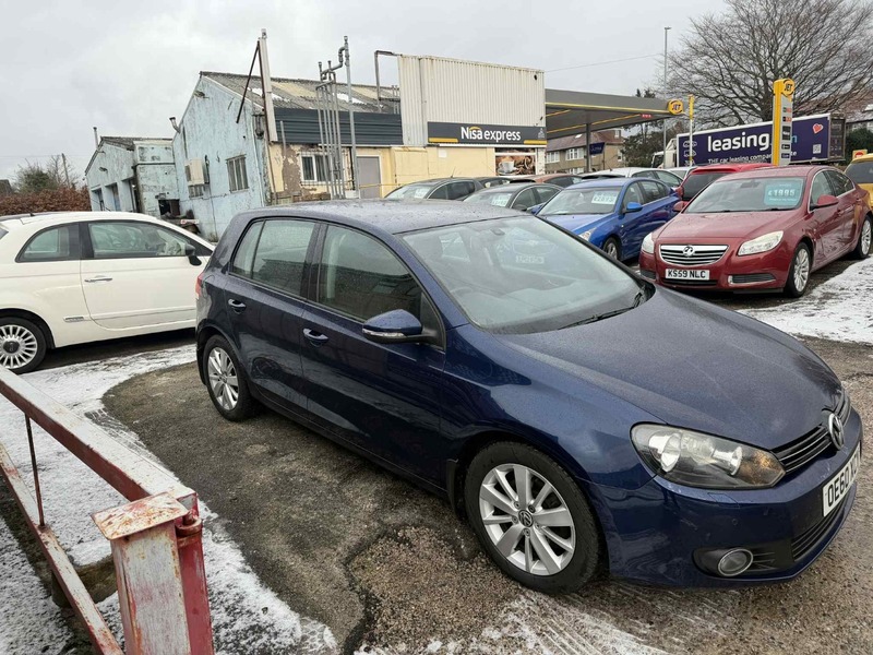 Used Volkswagen Golf 2010 for sale - 77118307: Photo 3