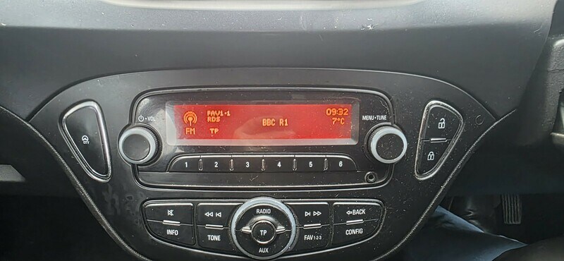 Used Vauxhall Corsa 2015 for sale - 77409222: Photo 8