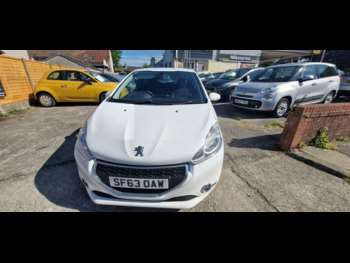 Used Peugeot 208 2013 for sale - 74722045: Photo