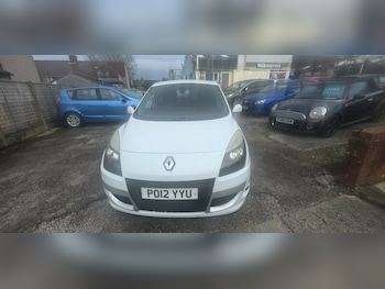 Used Renault Scenic 2012 for sale - 77508201: Photo