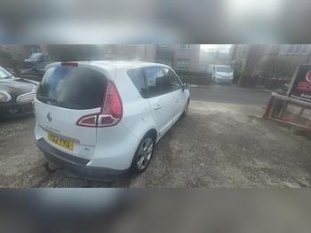 Used Renault Scenic 2012 for sale - 77508201: Photo