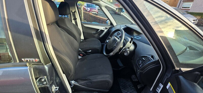 Used Citroen C4 Picasso 2010 for sale - 77384943: Photo 9