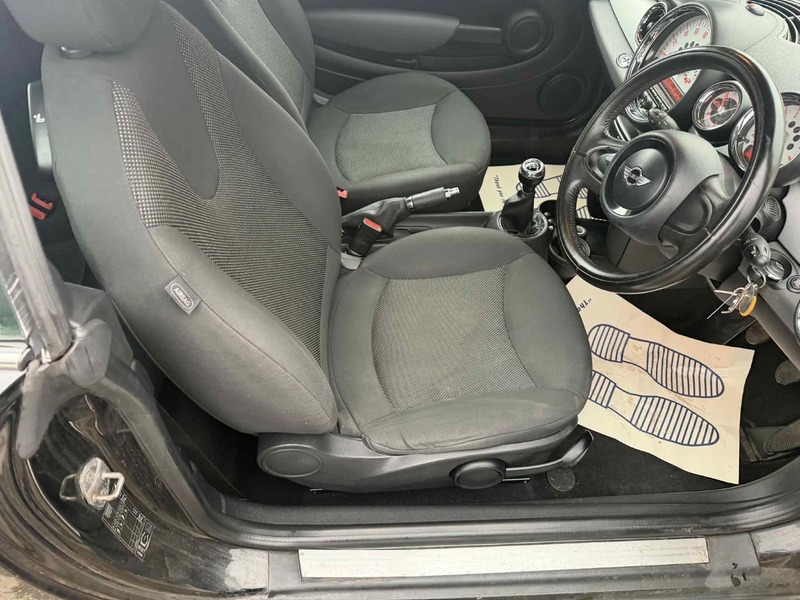 Used MINI One 2010 for sale - 76974031: Photo 14