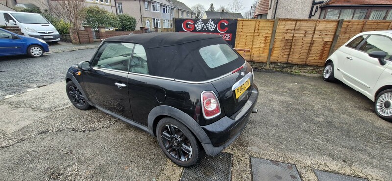 Used MINI Convertible 2010 for sale - 76974031: Photo 6