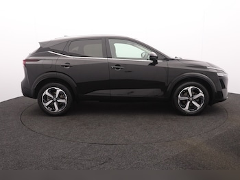 Used Nissan Qashqai 2021 for sale - 76074455: Photo 2