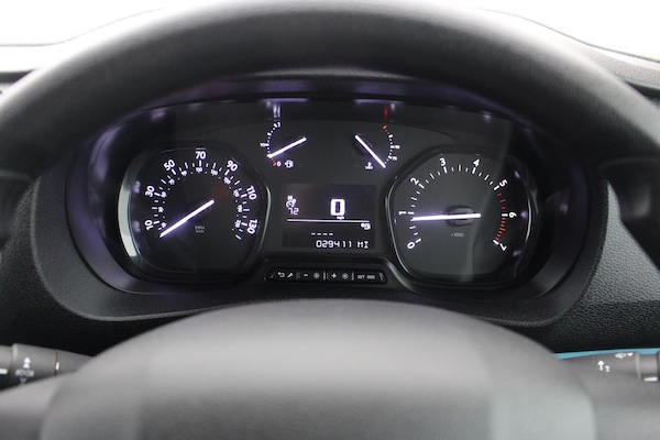 Used Peugeot Traveller 2020 for sale - 76124466: Photo 26