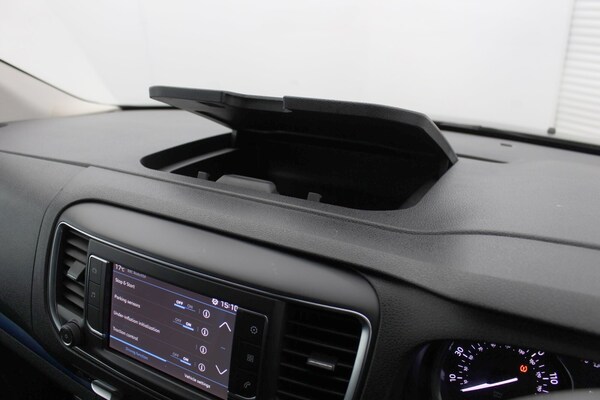Used Peugeot Traveller 2020 for sale - 76124466: Photo 28