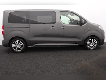 Used Peugeot Traveller 2020 for sale - 76124466: Photo 2