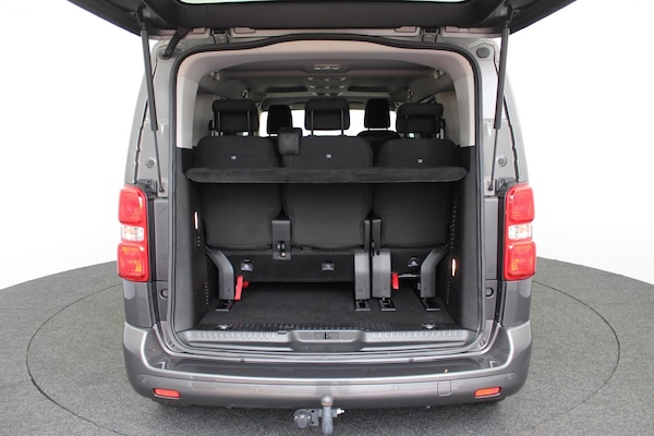 Used Peugeot Traveller 2020 for sale - 76124466: Photo 35