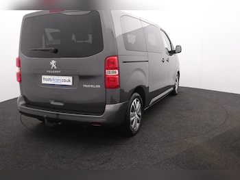 Used Peugeot Traveller 2020 for sale - 76124466: Photo 3