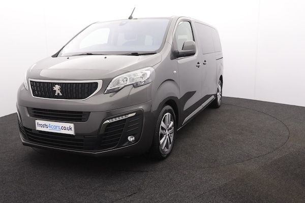 Used Peugeot Traveller 2020 for sale - 76124466: Photo 40