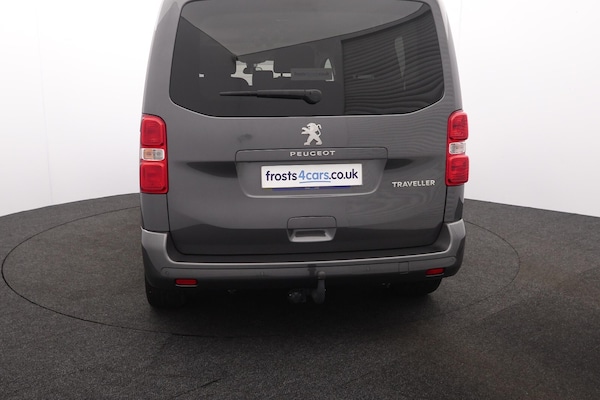 Used Peugeot Traveller 2020 for sale - 76124466: Photo 4