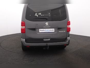 Used Peugeot Traveller 2020 for sale - 76124466: Photo 4