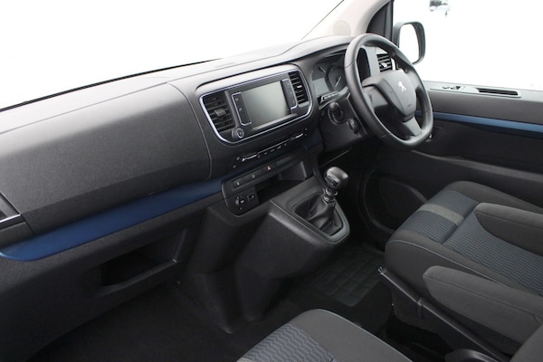Used Peugeot Traveller 2020 for sale - 76124466: Photo 6
