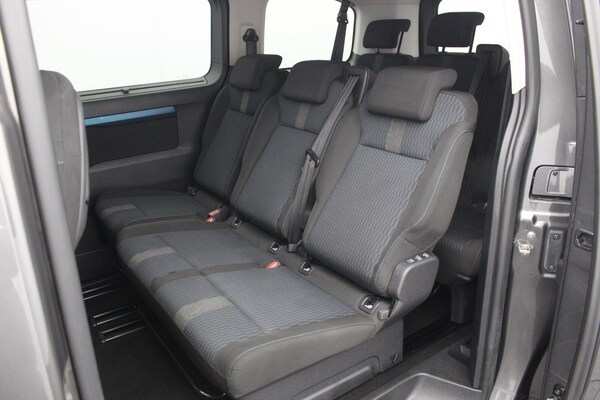 Used Peugeot Traveller 2020 for sale - 76124466: Photo 8