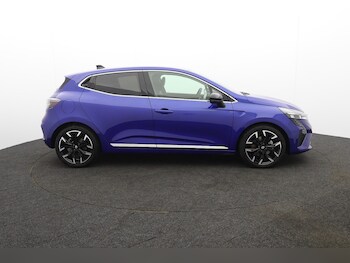 Used Renault Clio 2024 for sale - 77224956: Photo