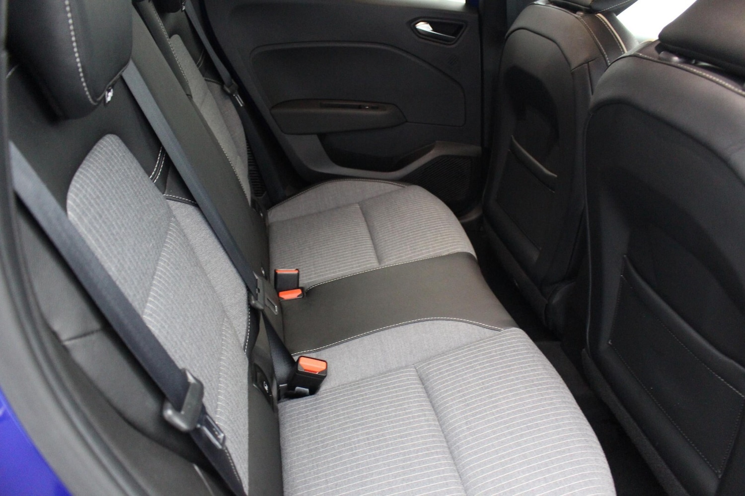 Used Renault Clio 2024 for sale - 77224956: Photo 9