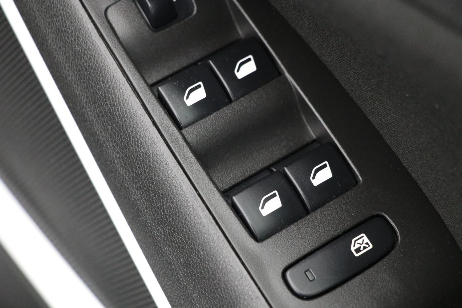 Used Vauxhall Crossland X 2020 for sale - 76410481: Photo 17