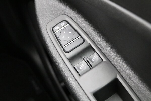 Used Renault Zoe 2021 for sale - 75483632: Photo 26