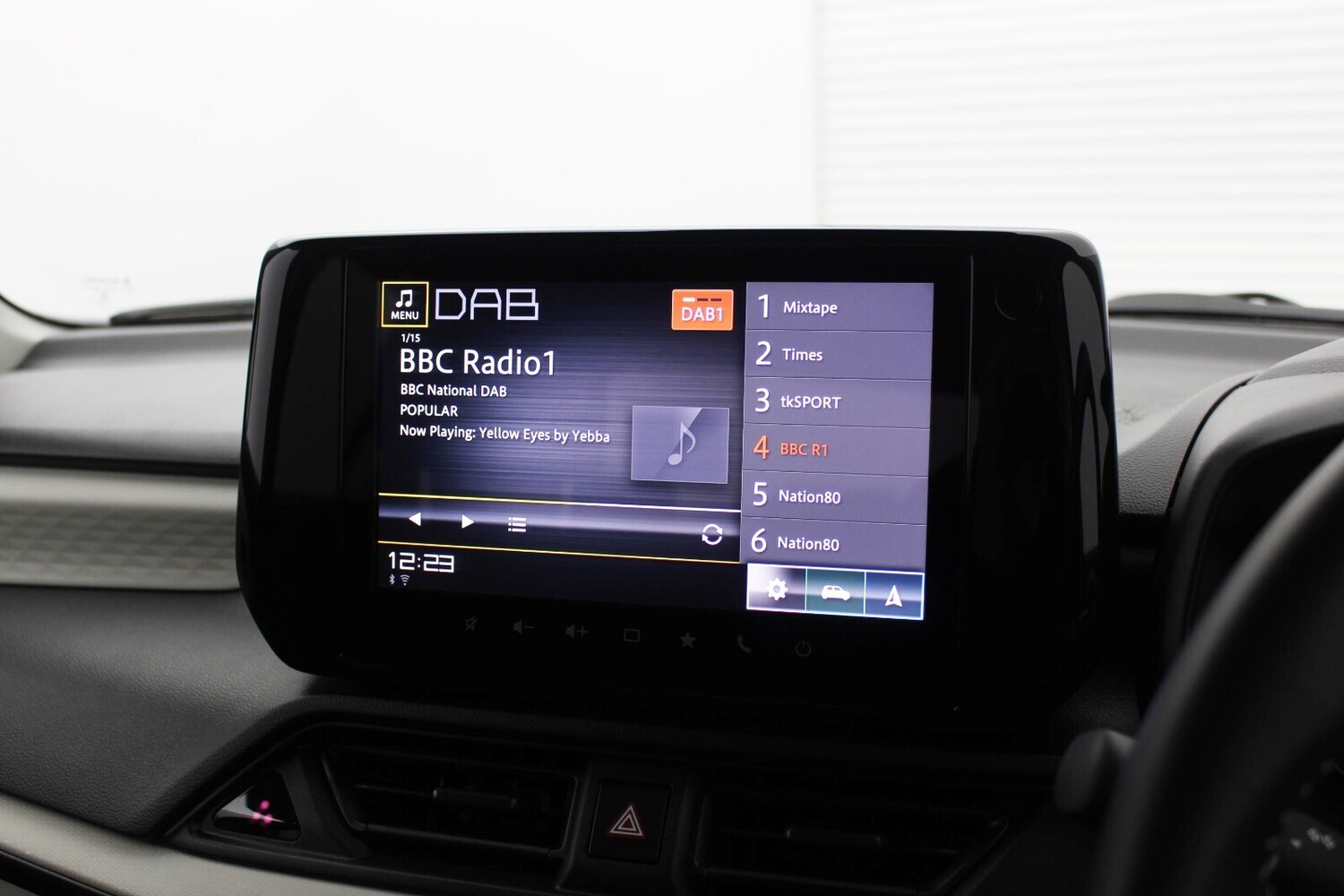 Used Suzuki Swift 2025 for sale - 77941999: Photo 12