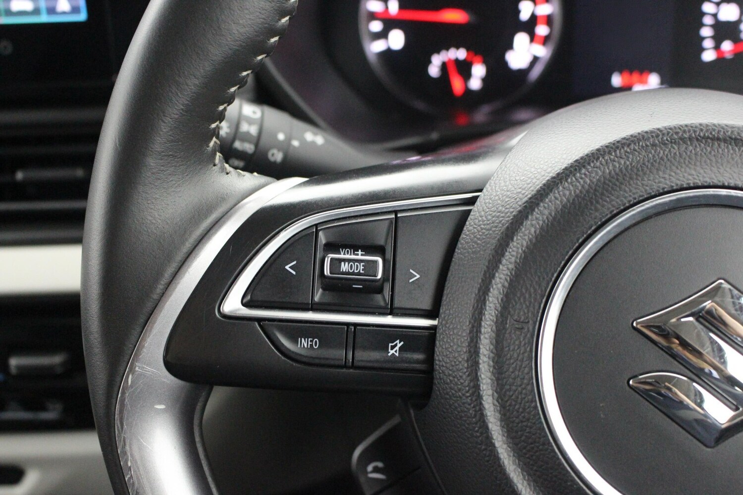 Used Suzuki Swift 2025 for sale - 77941999: Photo 16