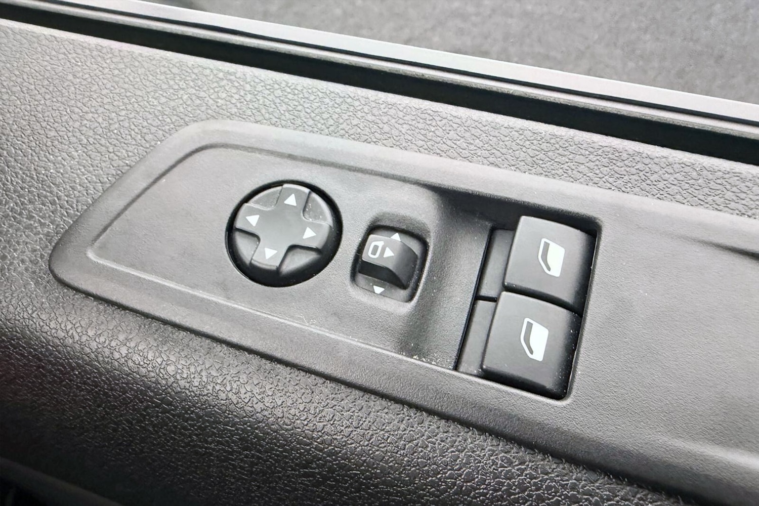 Used Peugeot Traveller 2024 for sale - 77504194: Photo 30