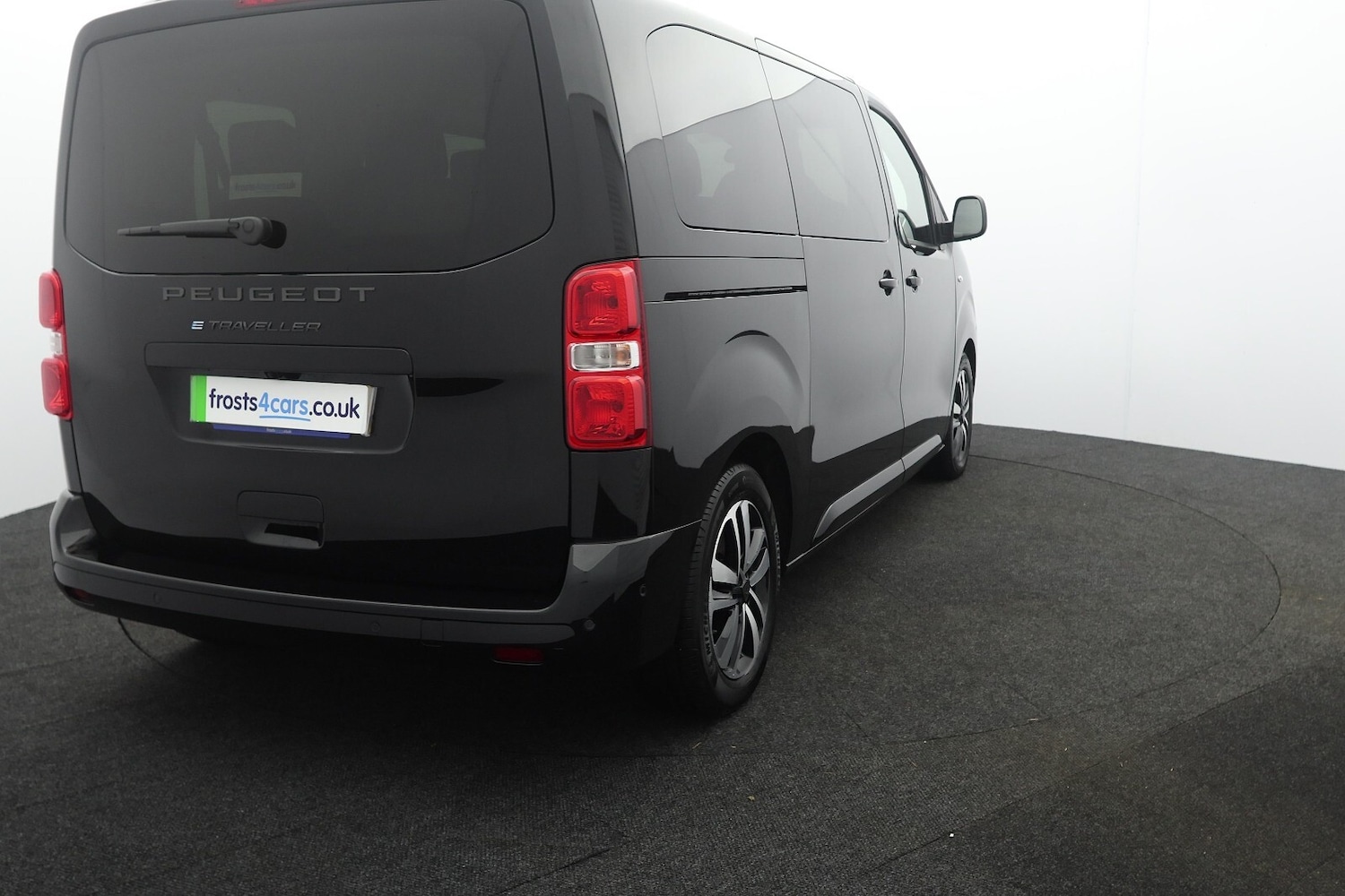 Used Peugeot Traveller 2024 for sale - 77504194: Photo 4
